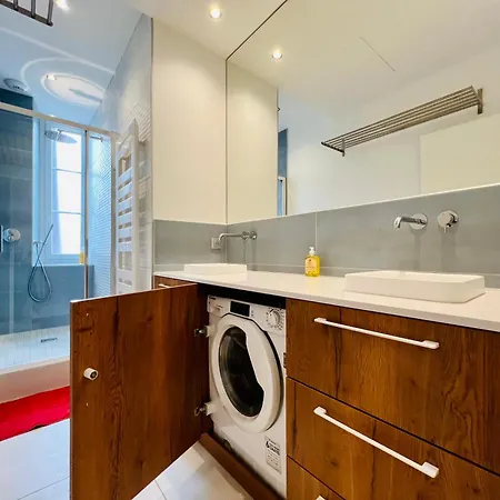 Liv Homes Apvril Апартаменты *